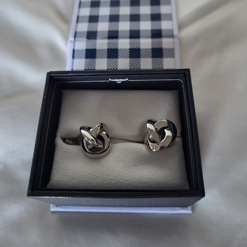 NEW S925 STERLING SILVER KNOT CUFFLINKS